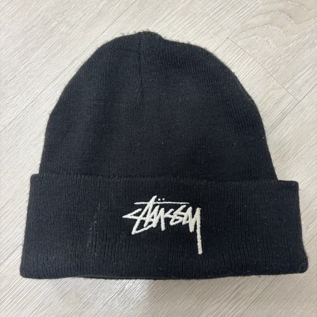 스투시 나이키 콜라보 커프비니