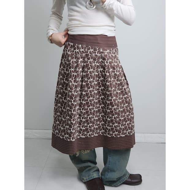 (Hiroko Koshino)플로럴 자수 스커트