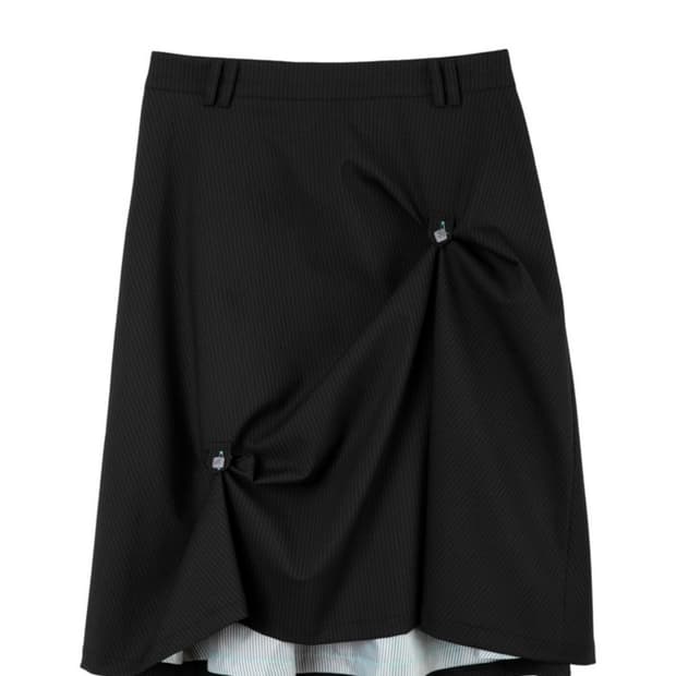 헤레틱 BUTTON FLARED SKIRT 블랙