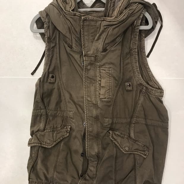 GOA 베스트 점퍼