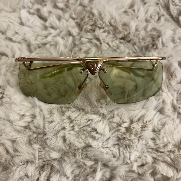 디올 틴트 선글라스