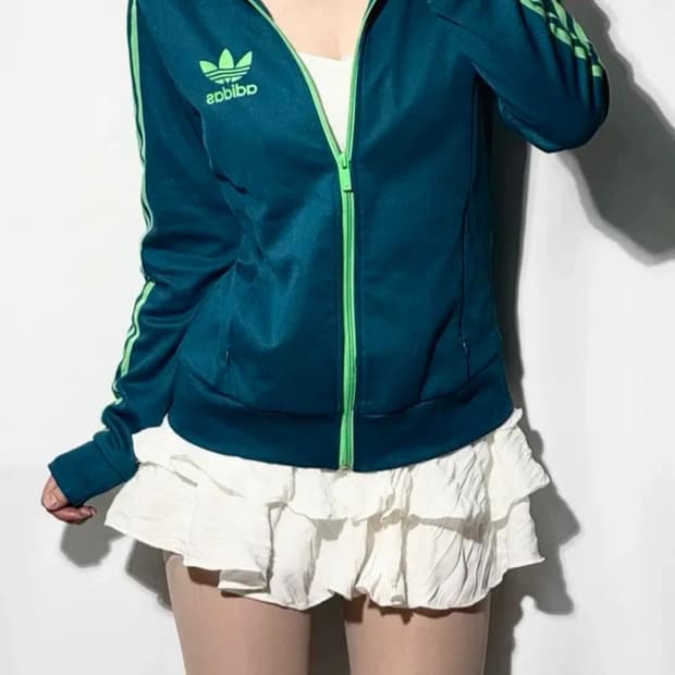 아디다스 유로파 트랙탑