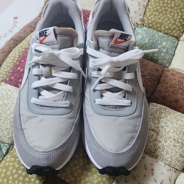 나이키 여성 와플 데뷰 운동화250 새거급