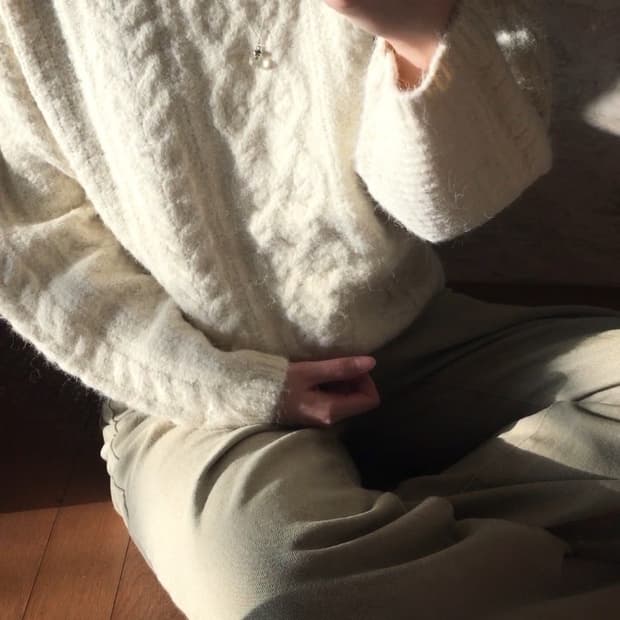 도매택 케이블 니트 아이보리