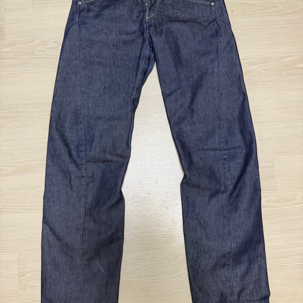 리바이스 엔지니어드진(30)