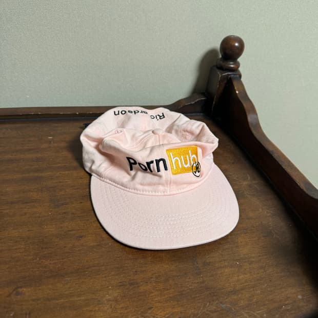 리차드슨 폰허브 모자