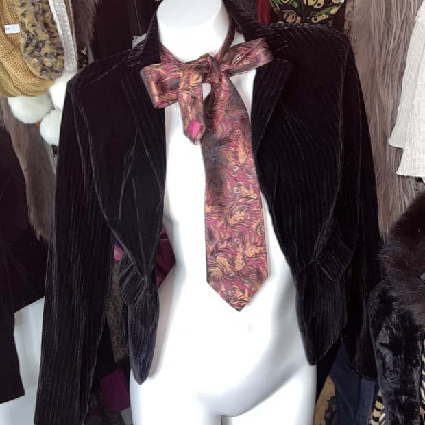 세실맥비 긱시크 벨벳 자켓