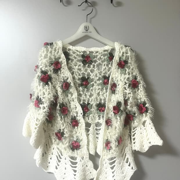 장미 니트 모티브 짜임 앙고라 숄가디건