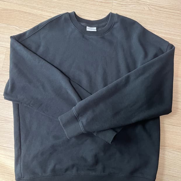 소버먼트 오버핏 맨투맨 m