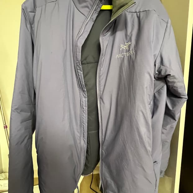아크테릭스 아톰 AR 자켓