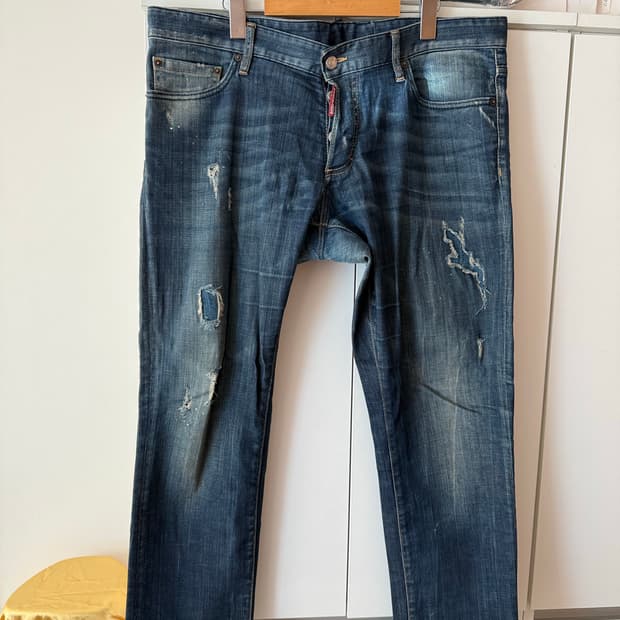 디스퀘어드 DSQ D2 디퀘 데님 청바지 54사이즈 정품 정품입니다 엘라