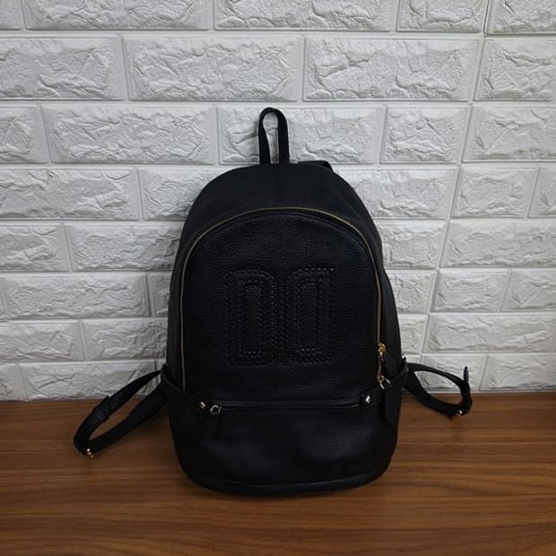 닥스 여성백팩 (가죽소재)