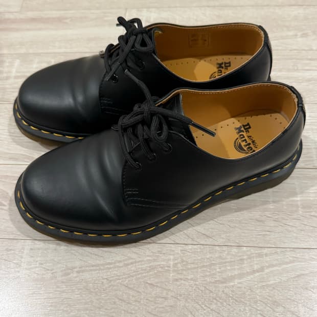 닥터마틴 1461 스무스 250