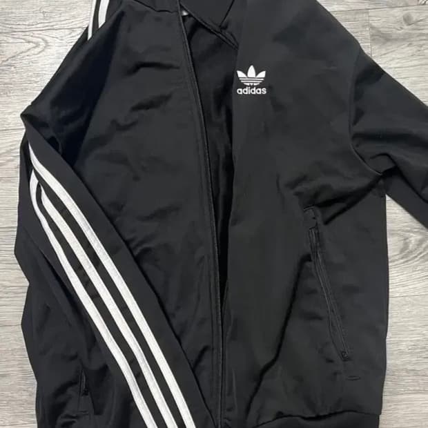 아디다스져지판매