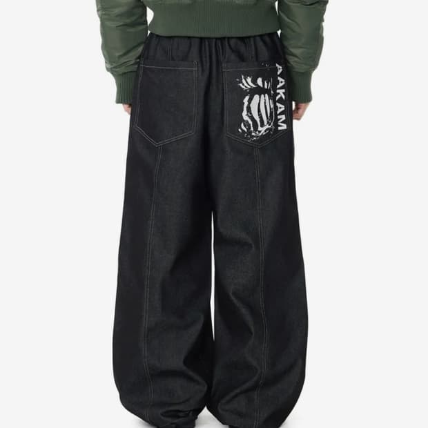 Aakam Pin-tuck Printed Denim Pants