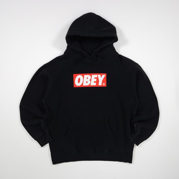 OBEY 로고 후드티