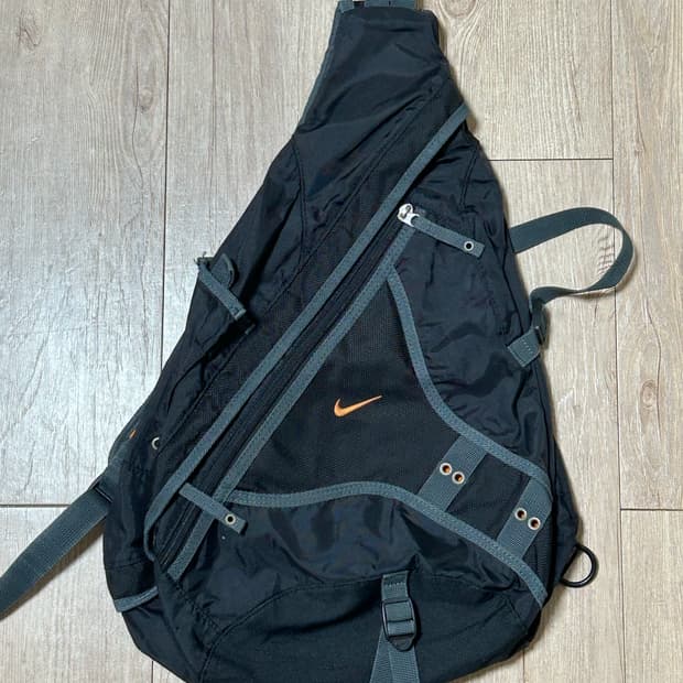 나이키 빈티지 슬링백