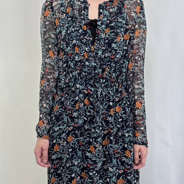 바네사 브루노 아테 쉬어 원피스