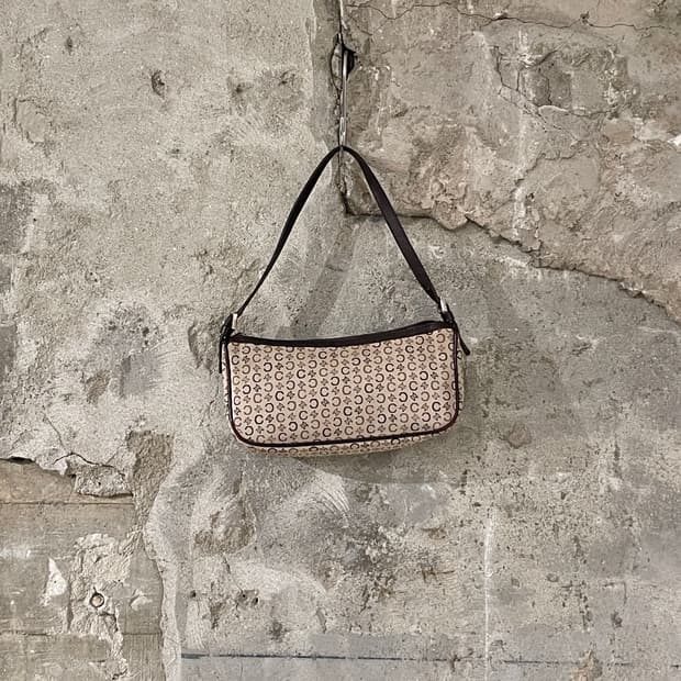 올드 셀린느 라이트 베이지 마카담 미니 숄더백