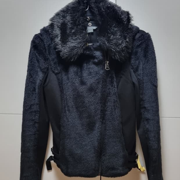 아르마니 퍼자켓