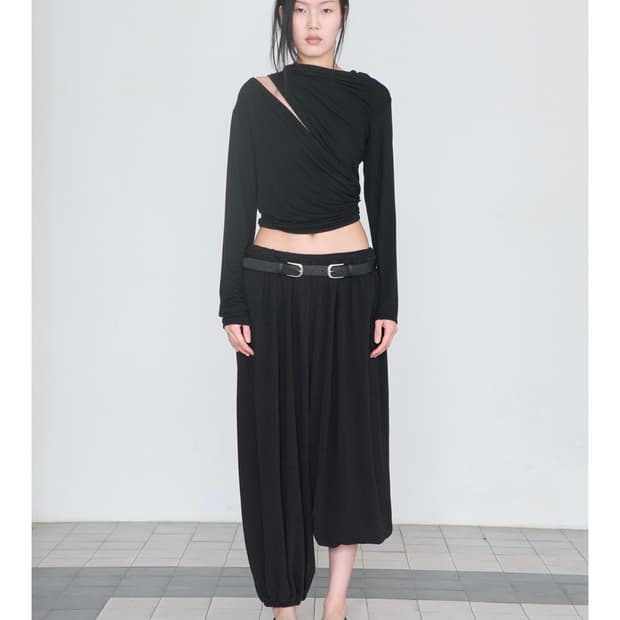 세릭 wide balloon pants black