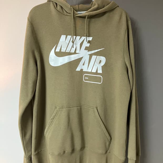 나이키에어 후드티 카키색 L사이즈 판매합니다