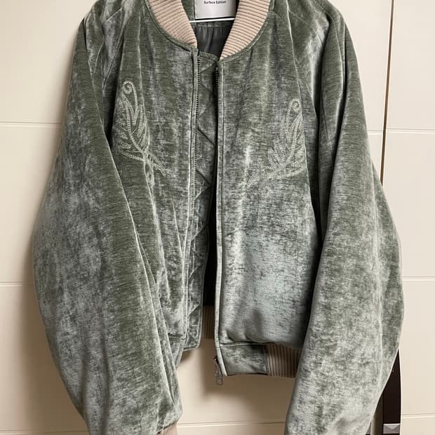 서피스에디션 벨벳자켓