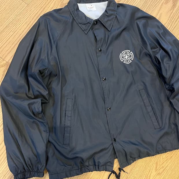 빈티지 인디펜던트 트럭 코치자켓 블랙