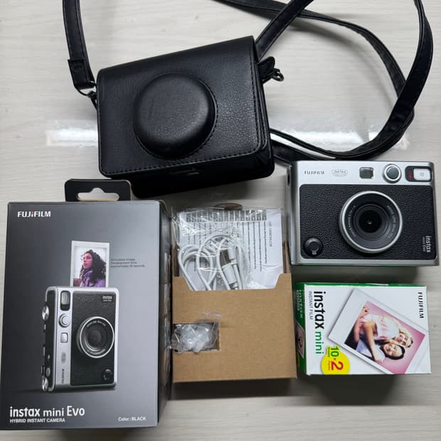 후지필름 인스탁스 미니 에보