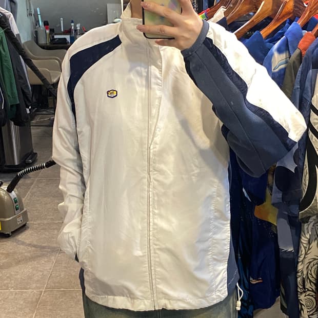 [NO.9] Nike 바람막이