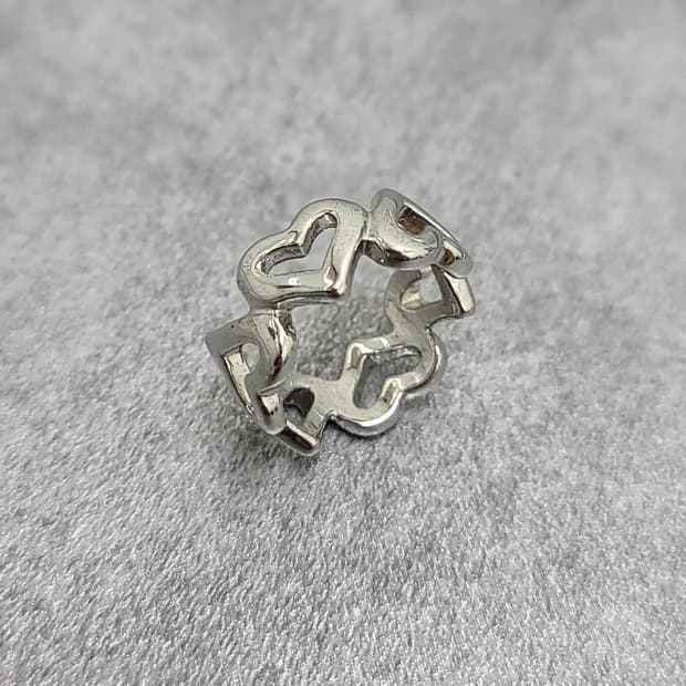 heart ring