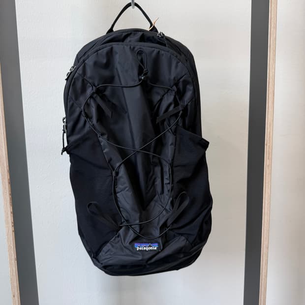 파타고니아 로고 테라비아 백팩 블랙 14L