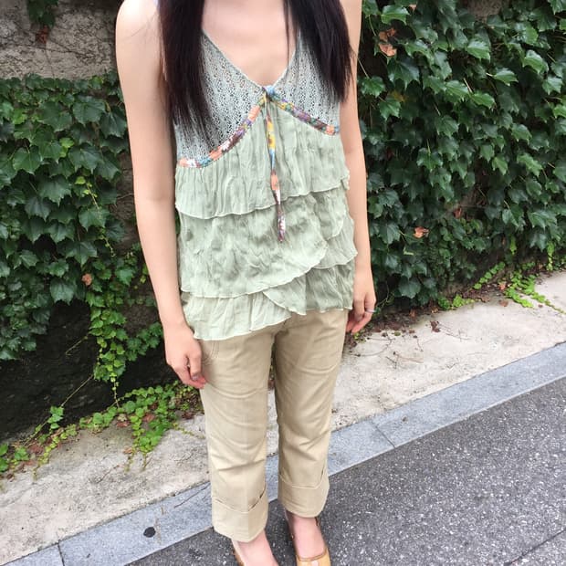 Diagonal line detail fairy sleeveless