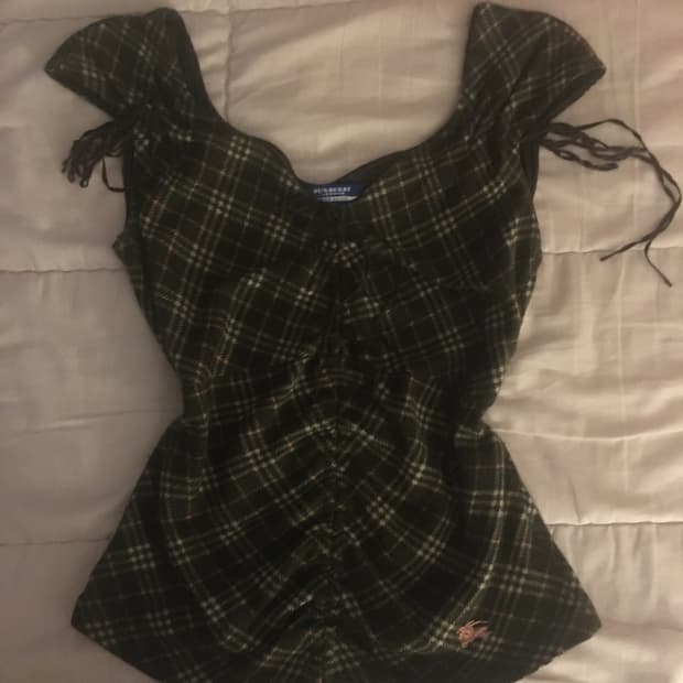 burberry🐻카키 노바체크 셔링 슬립