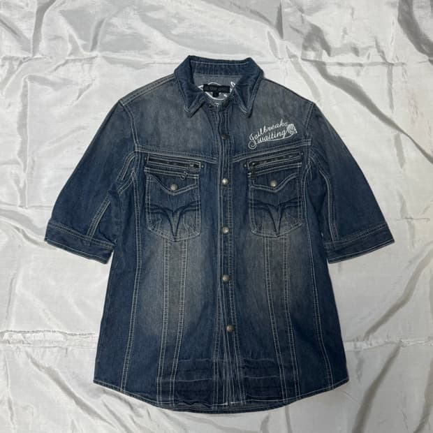 ”In the Attic“ Short Denim Jacket