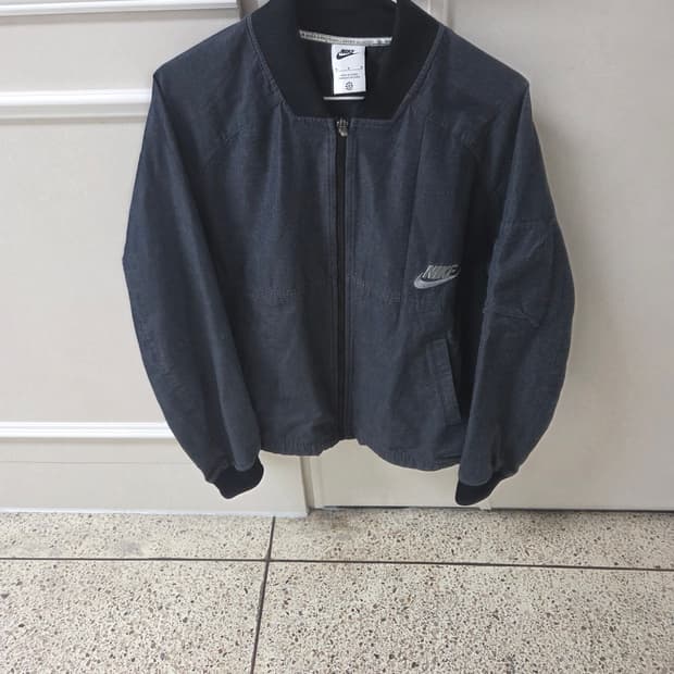남성 나이키 봄퍼 다크 그레이 자켓