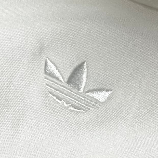 [아디다스] 화이트 스트링 슬리브리스