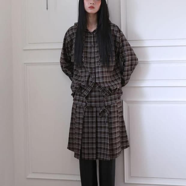 어글리쉐도우 tulip midi skirt brown 