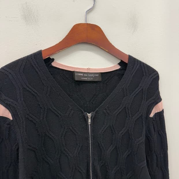 COMME des GARCONS HOMME 100 울소재 집업 니트 가디