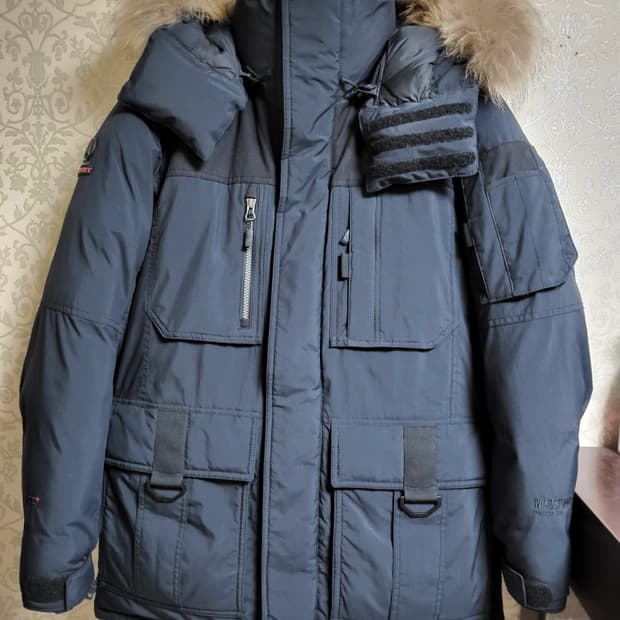 코오롱스포츠 안타티카 필파워800 구스다운