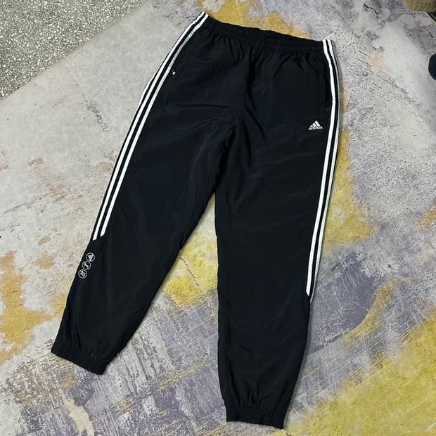 아디다스 올드스쿨 우븐 조거팬츠 XL