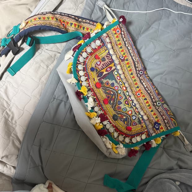 언더커버 에스닉 판매합니다 