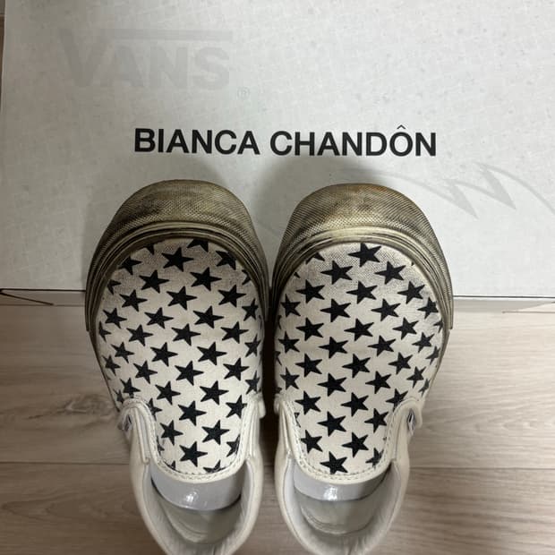 반스 볼트 x 비앙카 샹동 클래식 슬립온