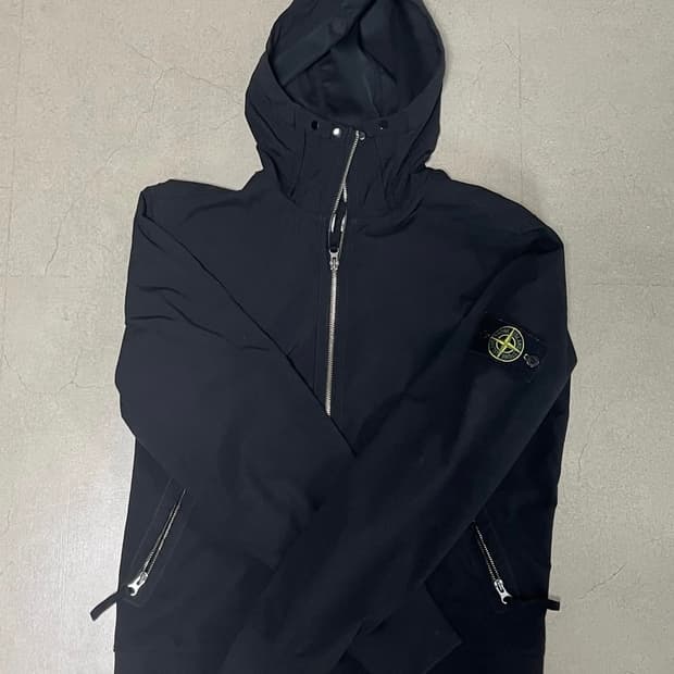 스톤아일랜드 후드 자켓