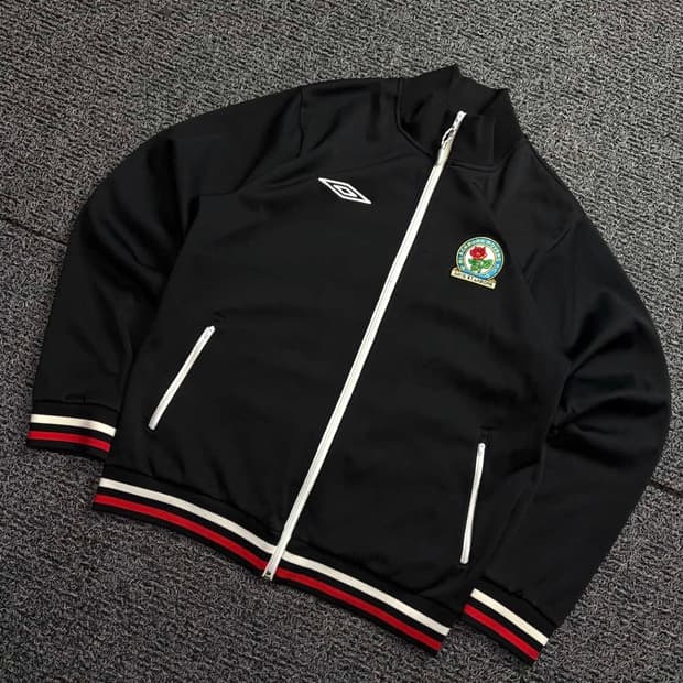 00s 엄브로 블랙번 FC 레트로 트랙탑 자켓 3134
