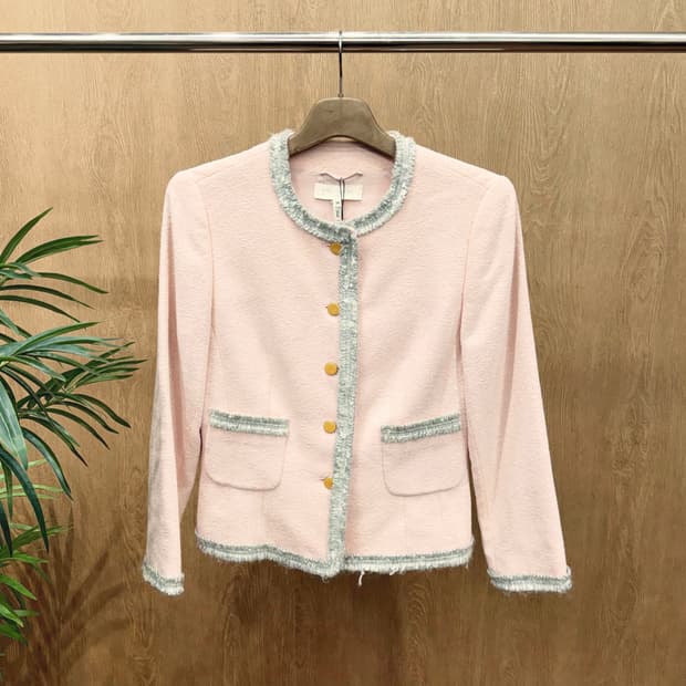 에스카다 노카라 트위드 자켓 그레이 프린지 트리밍 버튼 포켓 디테일 핑크