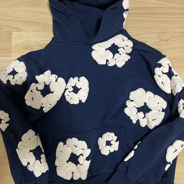 데님티어스 후드티