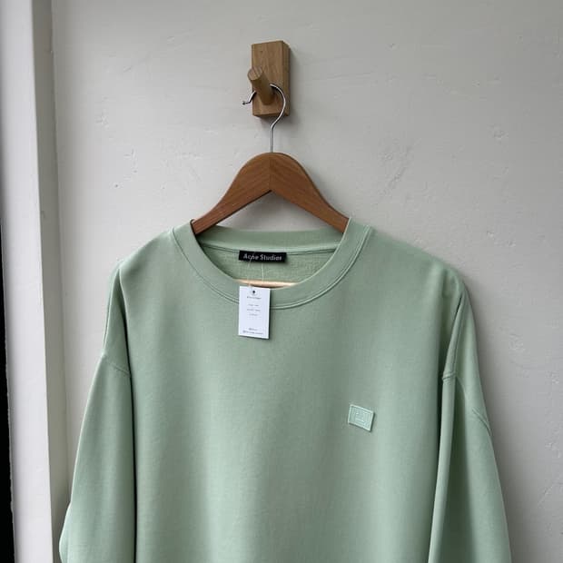 16528 - 아크네 스튜디오 페이스 맨투맨