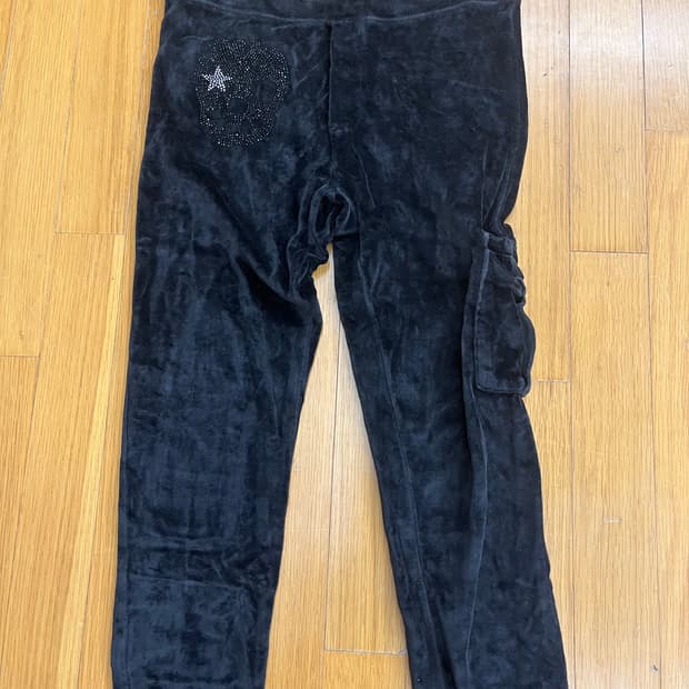 Onè Gyaru st skeleton velvet sweat pants