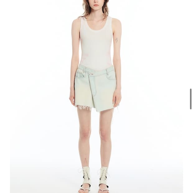 세릭 CERRIC lap denim skirt(1사이즈)